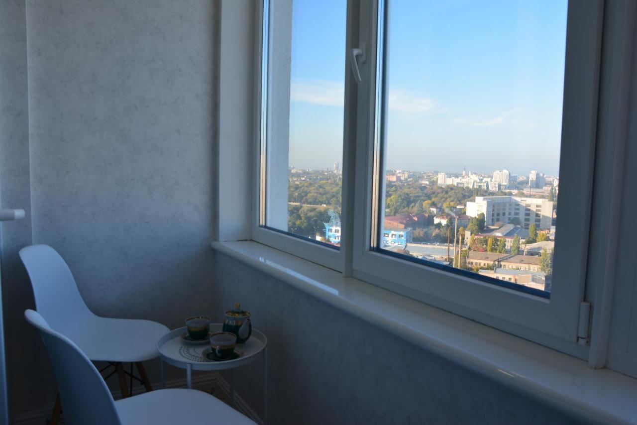 Apartment Sky 24 Floor In Centre Odessza Kültér fotó